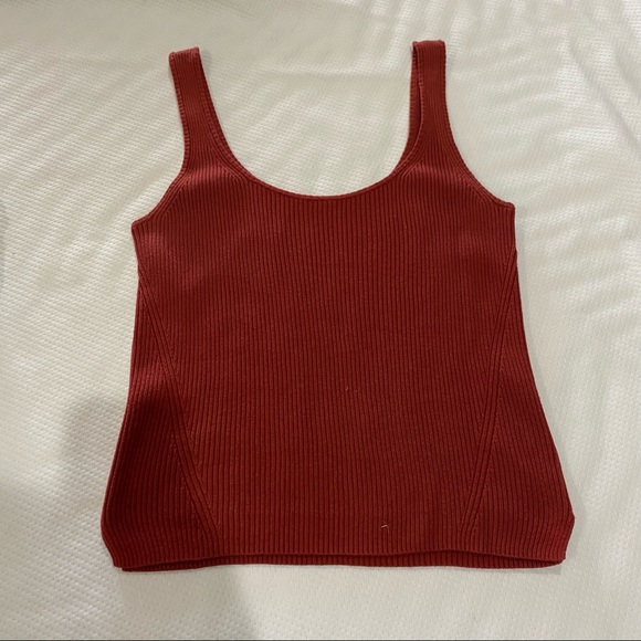 Madewell Tops - Madewell sweater tank